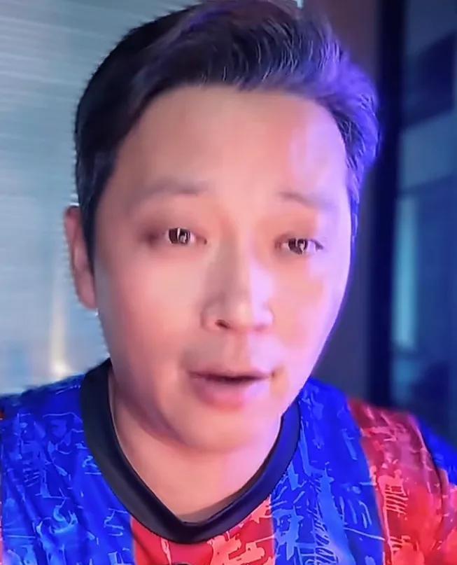 谁会夺得本赛季中超联赛冠军？解说员周亮表示形势已经很明朗了，基本将是上海申花和山
