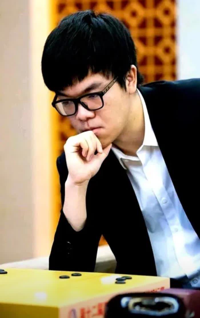 最近围棋圈可谓是激起了千层浪！柯洁作为中国围棋的领军人物，毅然决然地拒绝了韩国举