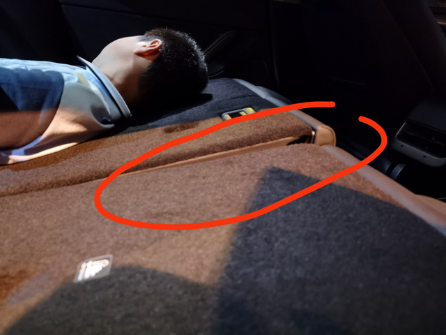 我的modely查到的问题
喜提model y两天了，在逐渐熟悉车子的同时也发现