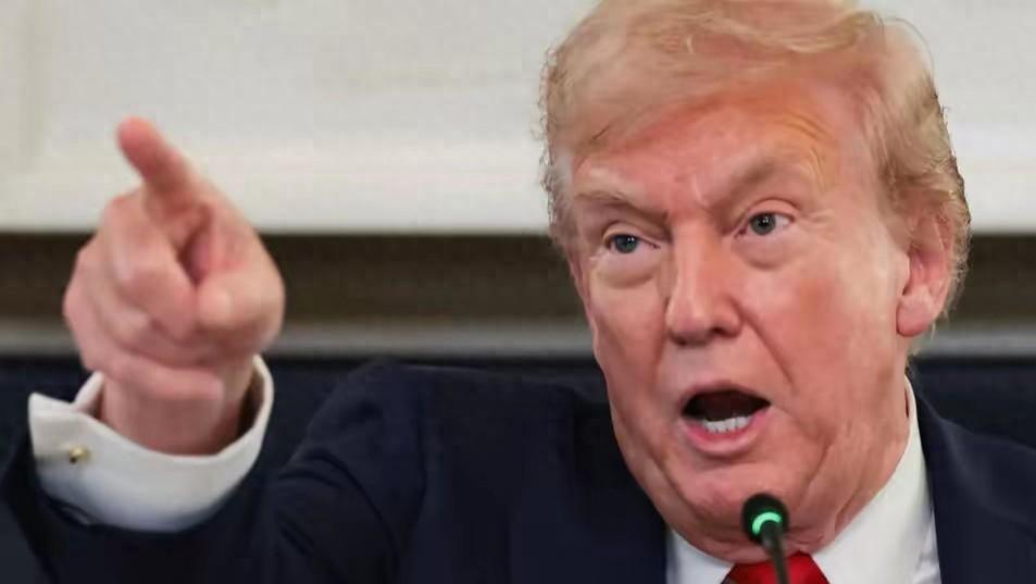 特朗普一边推进核武现代化，一边拉中俄搞无核化，普京火速下令对等回应