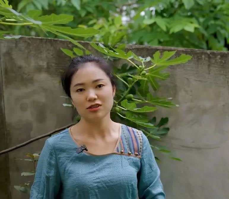 小妞还是比小妹儿强啊！
         小妞，独立自信，能够把家里打理得井然