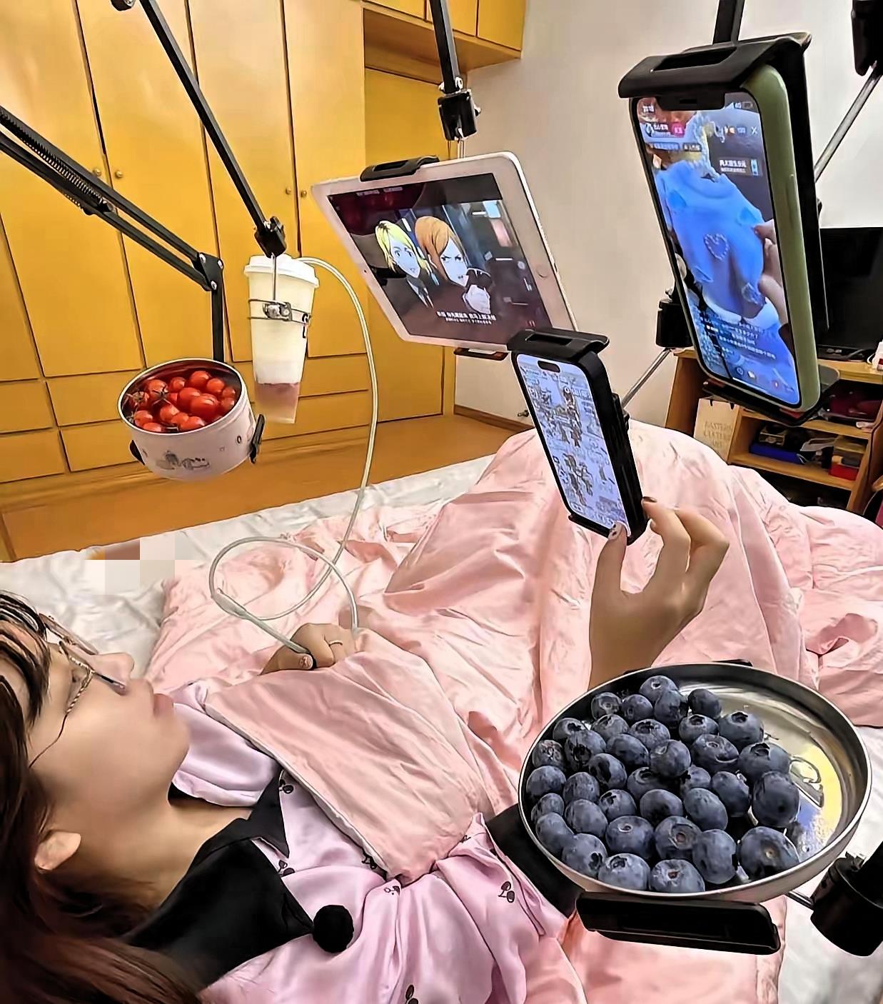 第一眼以为在医院，找半天没找到吊瓶