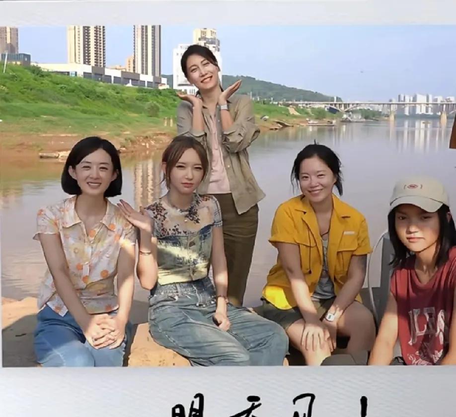 《向阳花》的片尾曲来了，苏运莹的《野子》，真的太会选了，当年一鸣惊人，让人着迷。