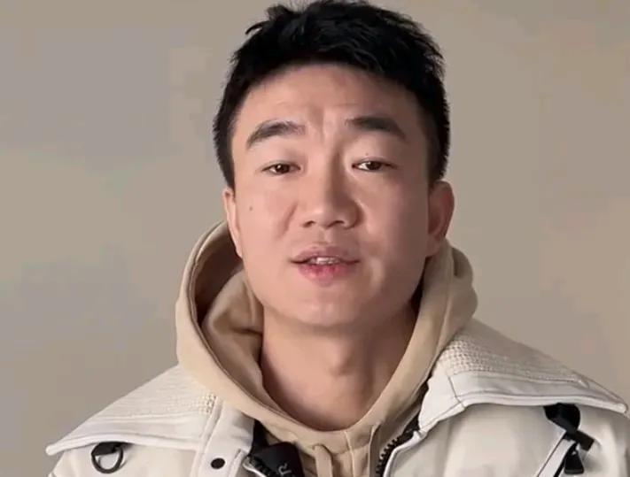 前国脚戴琳豪言：“当年在辽足面对比自己名气大、年龄大的队友，从来不畏惧”，这可能