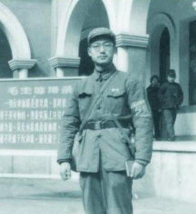 1962年，陈再道之子因与敌方势力勾结入狱，这一消息迅速传到毛泽东那里。


