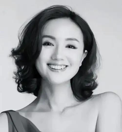 朱媛媛去世仅11天，便有多件恶心事发生。医生泄露其病房照，侵犯隐私；前央视主持人