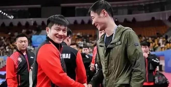 樊振东还没开始打比赛，光做吉祥物，
俱乐部都可以赚得盆满钵满了，
俱乐部已经说了