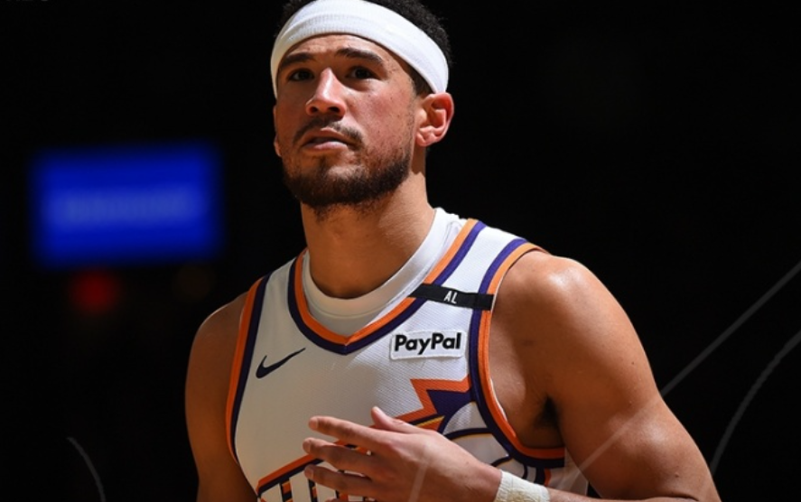 布克1.45亿续约太阳！忠诚溢价改写NBA薪资天花板