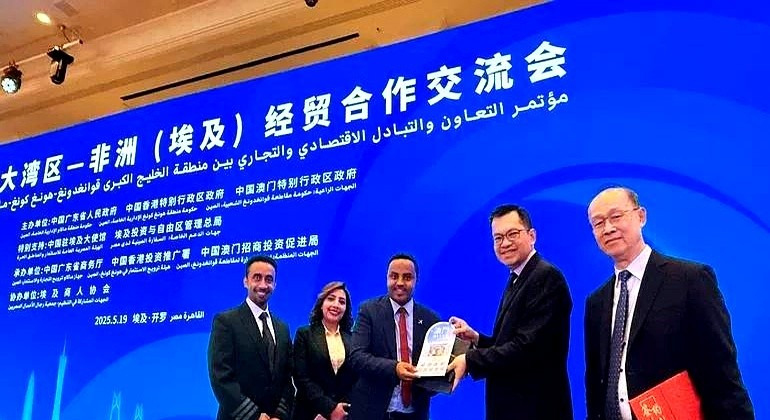 中国援助埃及原因曝光











哎呀妈呀！你绝对想不到，中国为啥宁愿