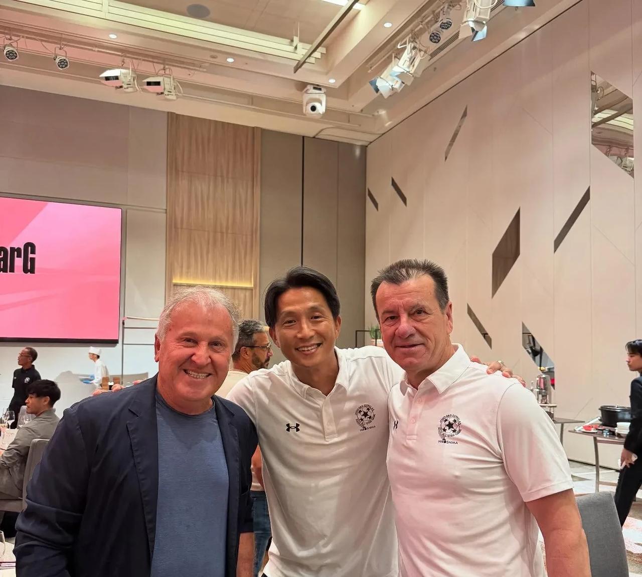 济科和邓加作为在日本足球历史上留下重要一笔的两个巴西人，他们在退役后依然把大量的