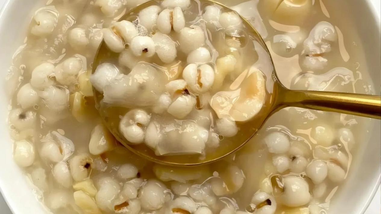 “秋吃白，病不来”，入秋养生正当时，“三白”食疗方助您安稳度秋