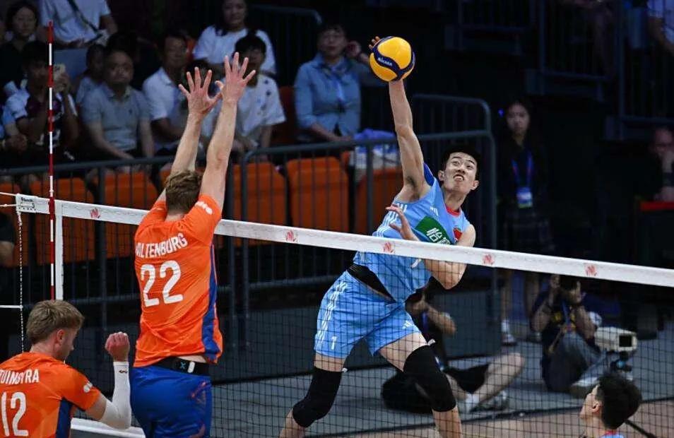 中国男排0-3惨败伊朗！海宁教练遭遇至暗时刻
7月17日注定要成为中国男排的耻辱
