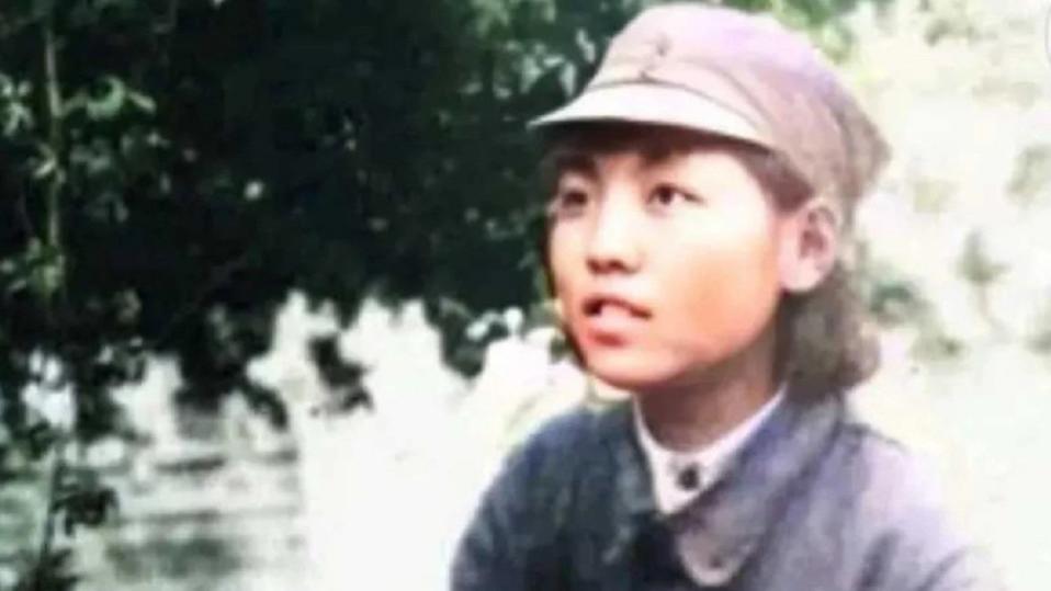 陈光去世九年后，罗荣桓劝其遗孀改嫁，但改嫁一年后再次离婚