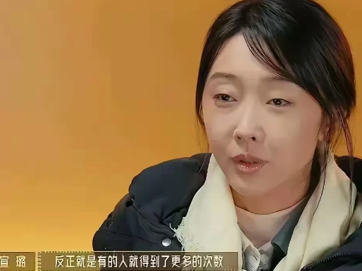 对宣璐一直有“师姐江厌离”滤镜，
再加上《折腰》玉楼夫人苏娥皇，
觉得她不红真的