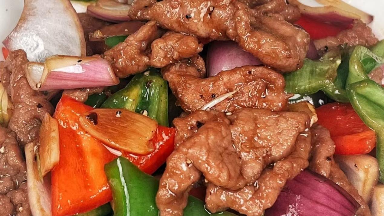 筷子一夹就断的嫩滑，黑椒牛肉的极致诱惑