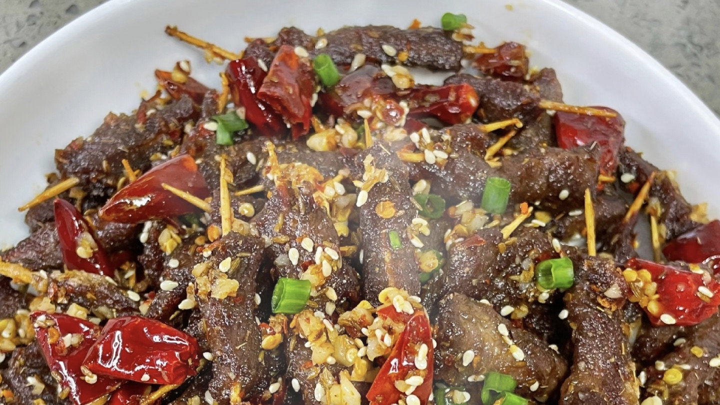牙签牛肉：一口就上头的街头爆款，在家轻松复刻！