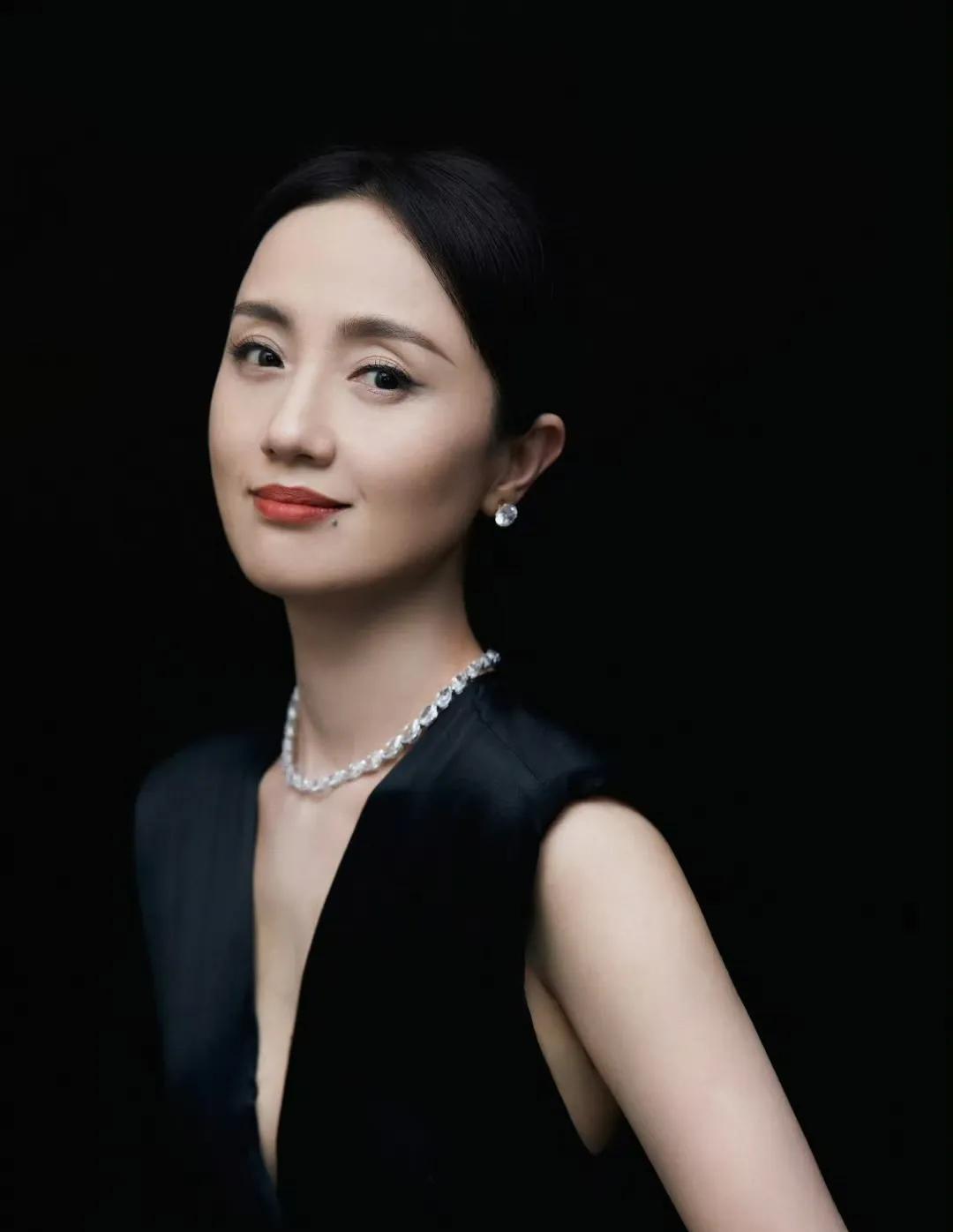 朱媛媛去世真的好突然！之前看她的作品，还觉得她状态挺好的，怎么突然就因为癌症走了