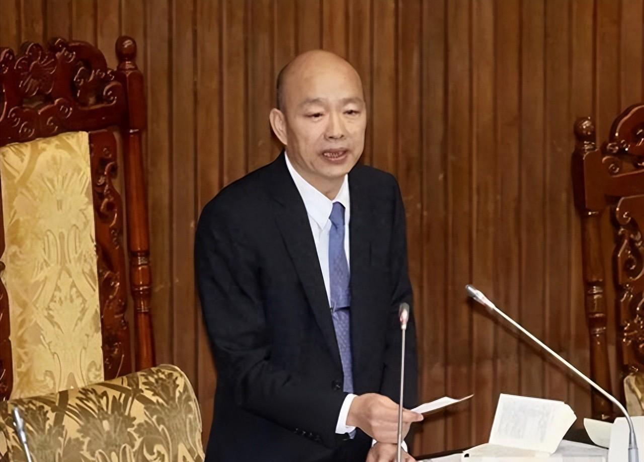 韩国瑜来花莲吹响反攻号角 蓝营振奋：穿云箭一出“千军万马来相见”
罢免投票日前最