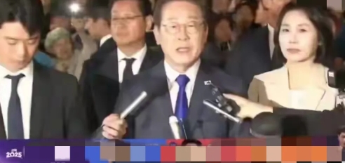 李在明和老婆一起亮相，新的第一夫人叫金惠景，比金建希温柔漂亮

韩国有新总统了，