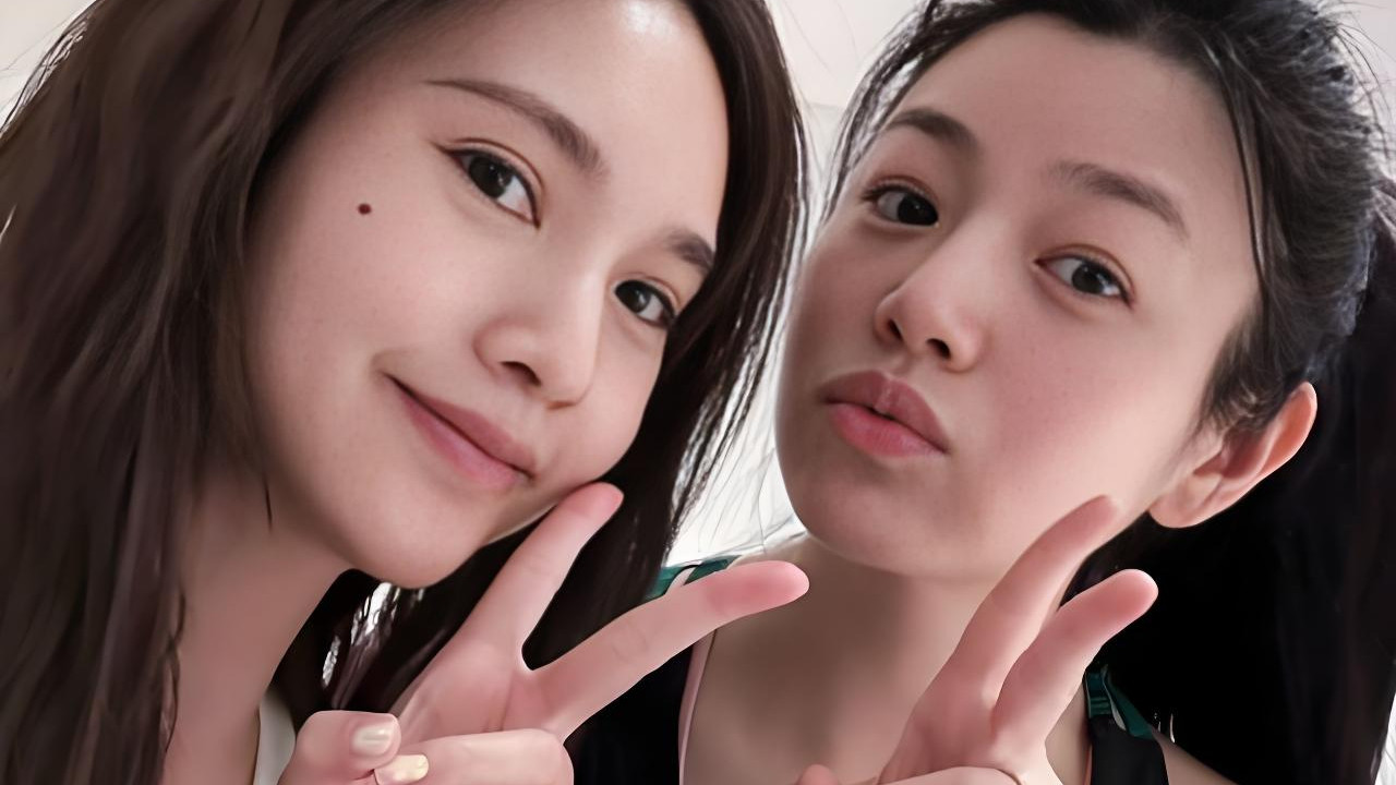 陈妍希离婚后首次现身，状态极佳宛如少女，杨丞琳陪伴左右