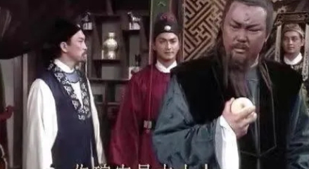 2017年“包拯”金超群患了癌症，手术前对小他23岁的妻子说：我走后，你好好的过