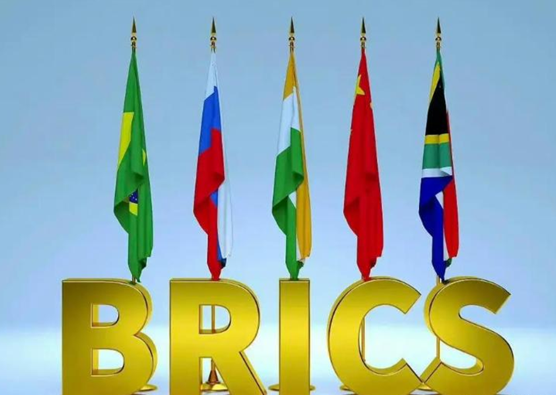 金砖国家首次以整体名义在南非沿海举行“和平意志-2026”演习
 
2026年1