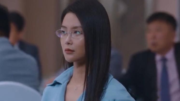 《我叫赵甲第2》原著小说中赵甲第一共有多少个女朋友？