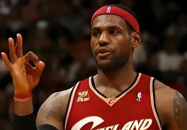篮坛NBA消息：
        北京时间10月8日0点，詹姆斯公布“重大决定2