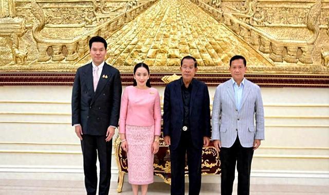 佩坦通正式被泰法院解除总理职务，短暂的总理生涯，从此结束，多好的姑娘，对人有礼貌