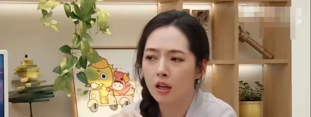 郭碧婷说：“我女儿一个很要好的同学突然就不理她了。”

郭碧婷百思不得其解，