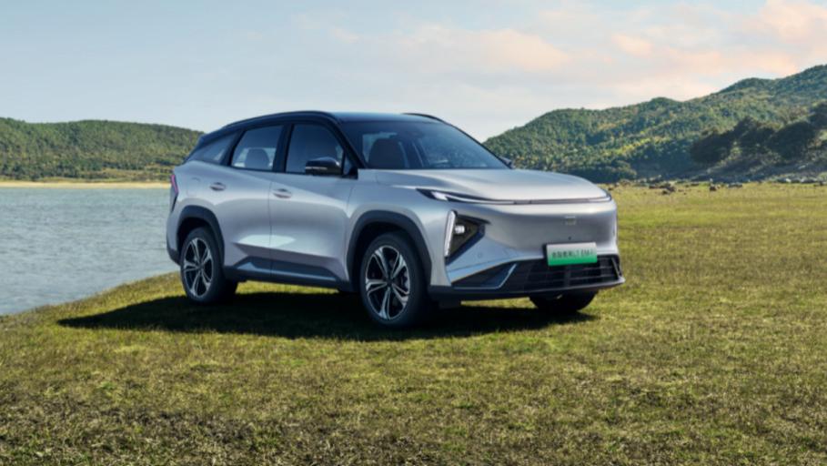 冬季新能源暖风敞开用、续航不打折，银河L7 EM-i这个底气很足！