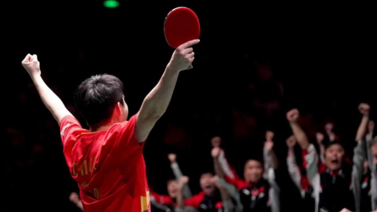 世界第五惨败后怪中国观众？张本智和表现太拉胯，日媒反应更离谱了