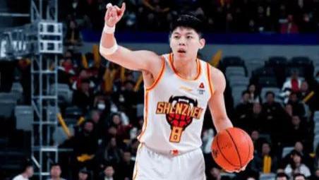 广东后卫成新赛季CBA名片