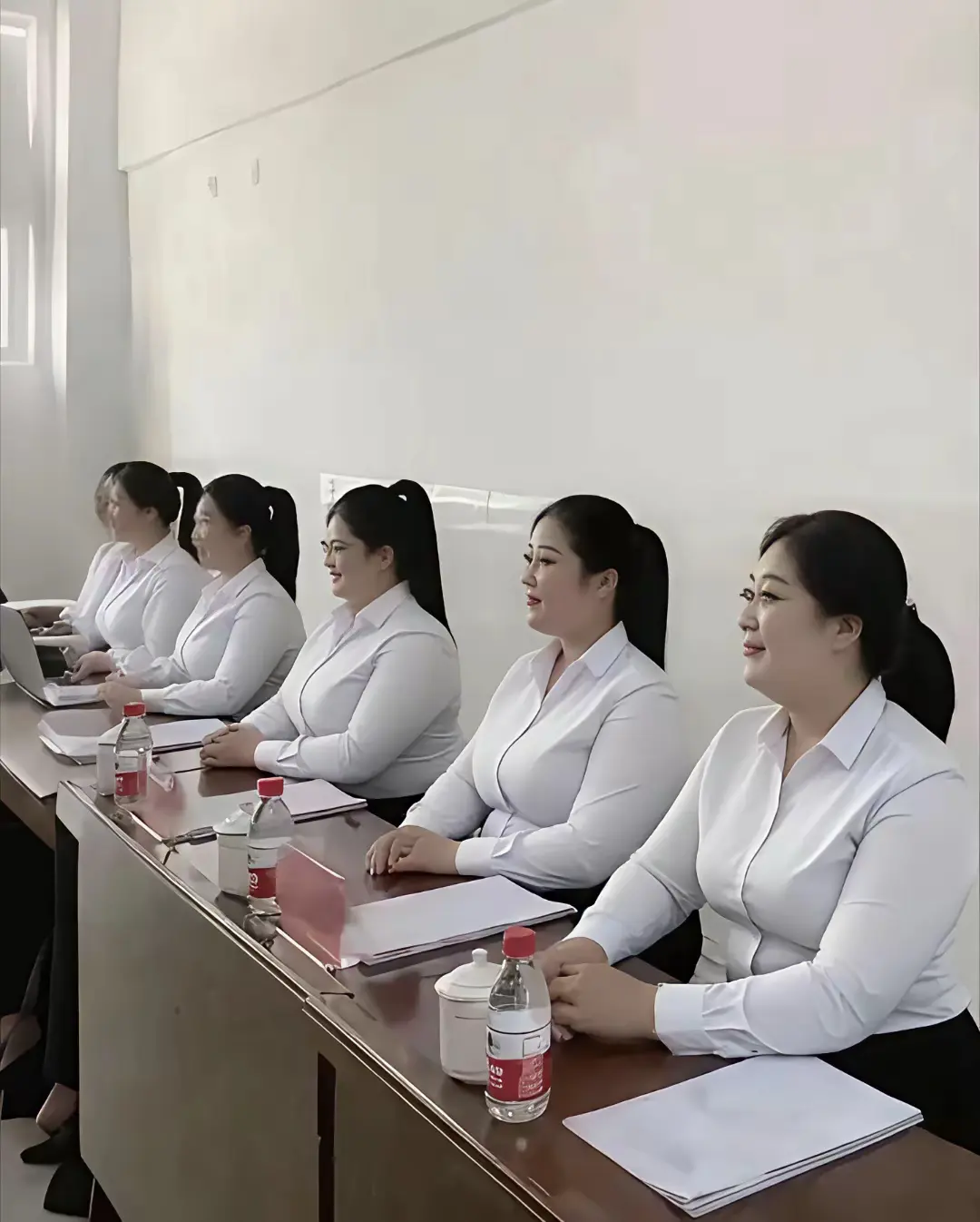 公司老板是唐朝穿越来的吧！