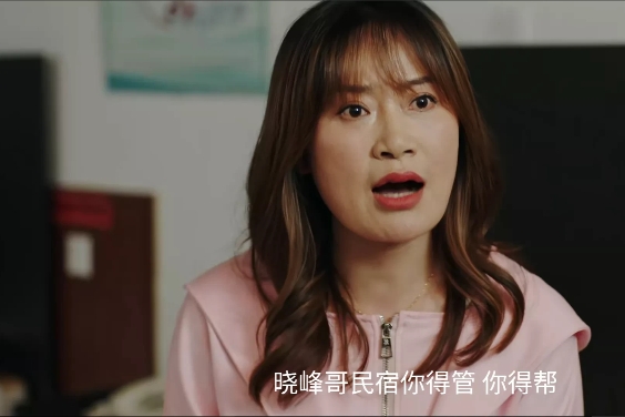《乡村爱情》的温婉岁数都47+了还演大绿茶，这张抽真空的脸，跟王云一个大脸盘子，