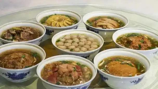 山东临清清真和汉族美食对比，谁更能胜一筹呢？我们大多数人所熟知的临清美食，比如八