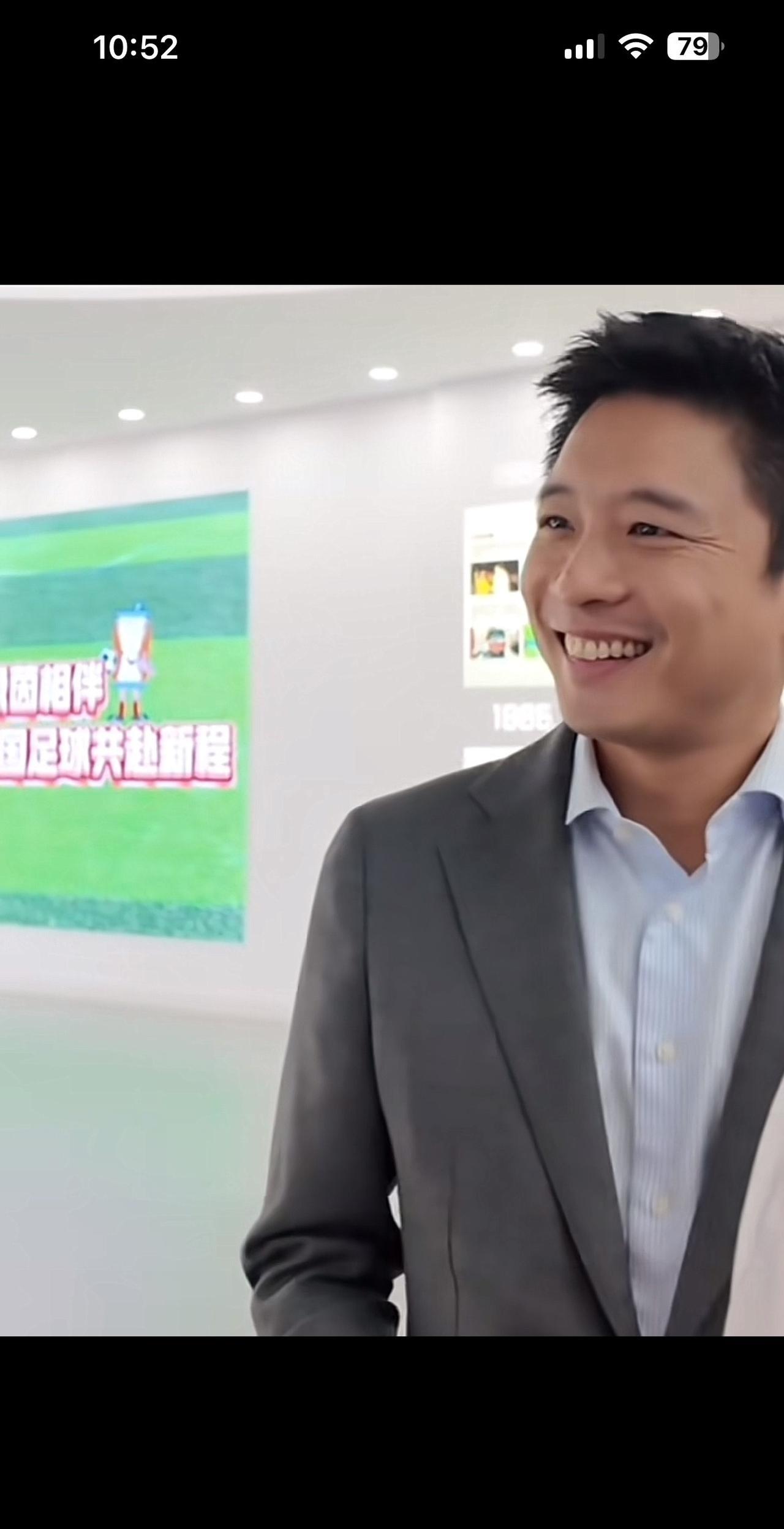 他就是我心目中的白马王子！