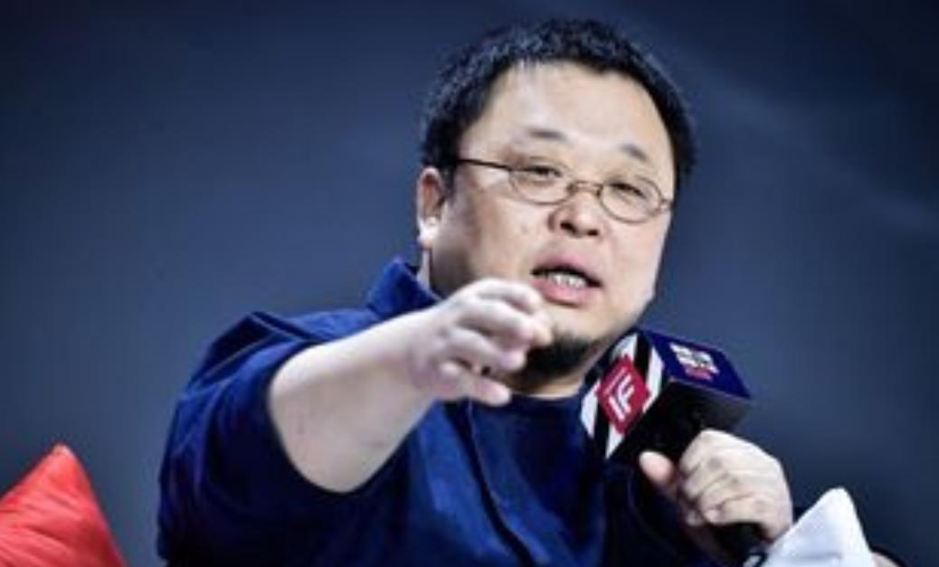 锤子手机创业失败后，罗永浩欠下6亿债务，罗永浩实在没有办法了，找到好朋友冯唐说：