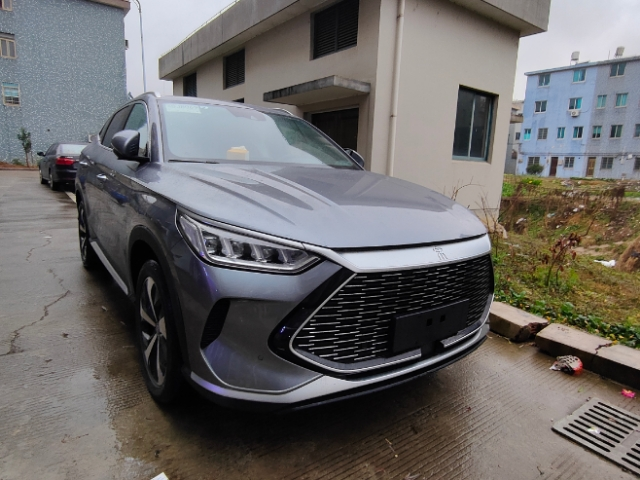 一个礼拜的用车感受
比亚迪宋plusDmi提车至今一个礼拜了，对于一个对车相当敏