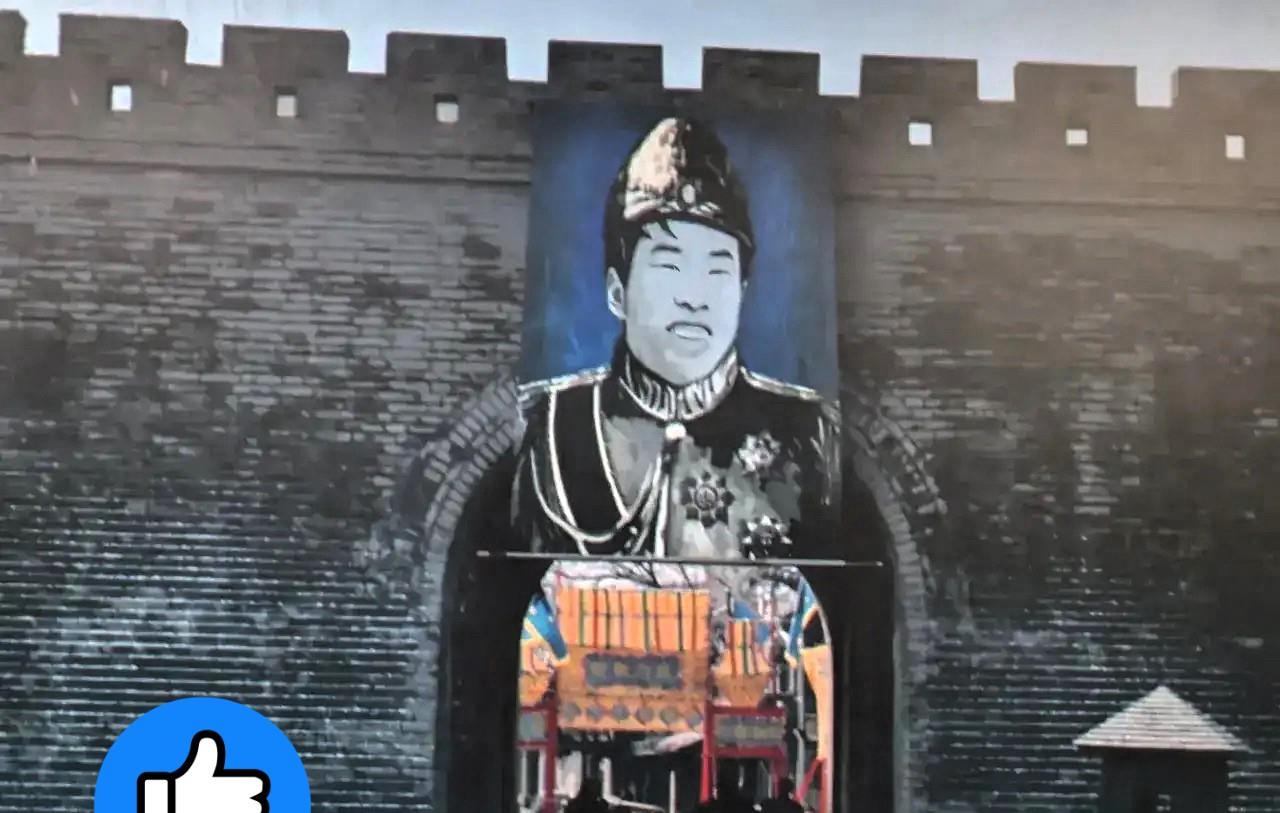《戏台》火了，徐志胜却哭了！
不是因为他戏份不多，而是因为他居然以这种方式出场