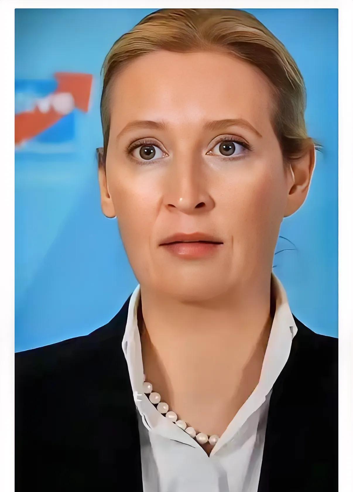 德国大选来了，又牵动了全球的目光！
在即将来临的德国大选中，一直以来处于“无所事