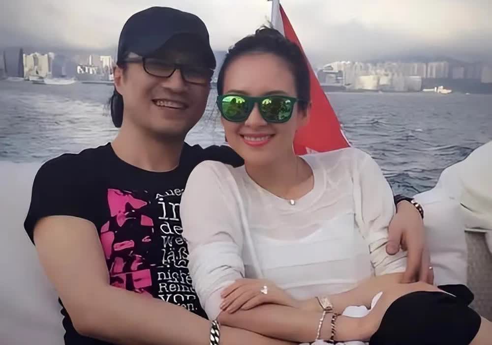 终于知道章子怡为什么会嫁给汪峰了！
不是因为汪峰有实力，也不是因为汪峰长得帅，