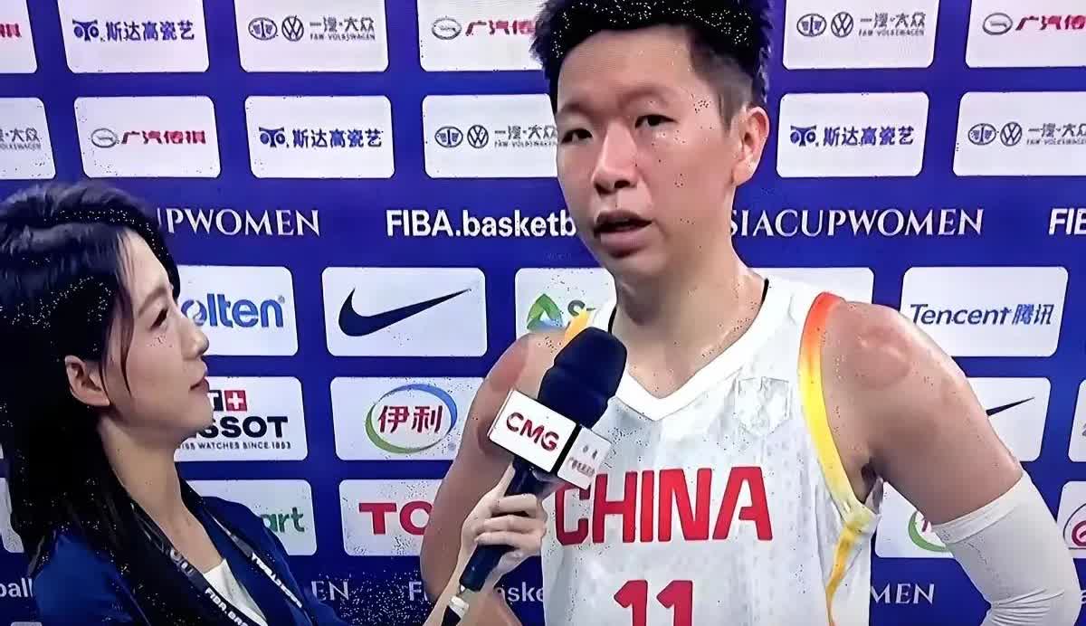 黄思静:本场比赛输给日本女篮必须好好总结和改进:

比如说:让对方投中太多的