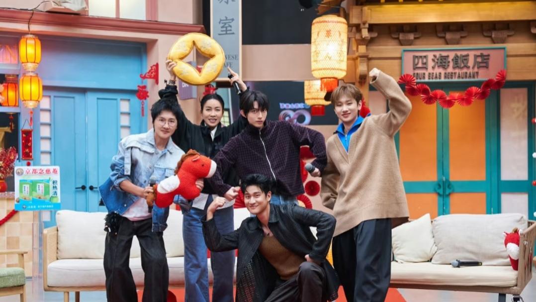 那英后台劝周兴哲：做好连续垫底的准备，这行有今儿没明儿