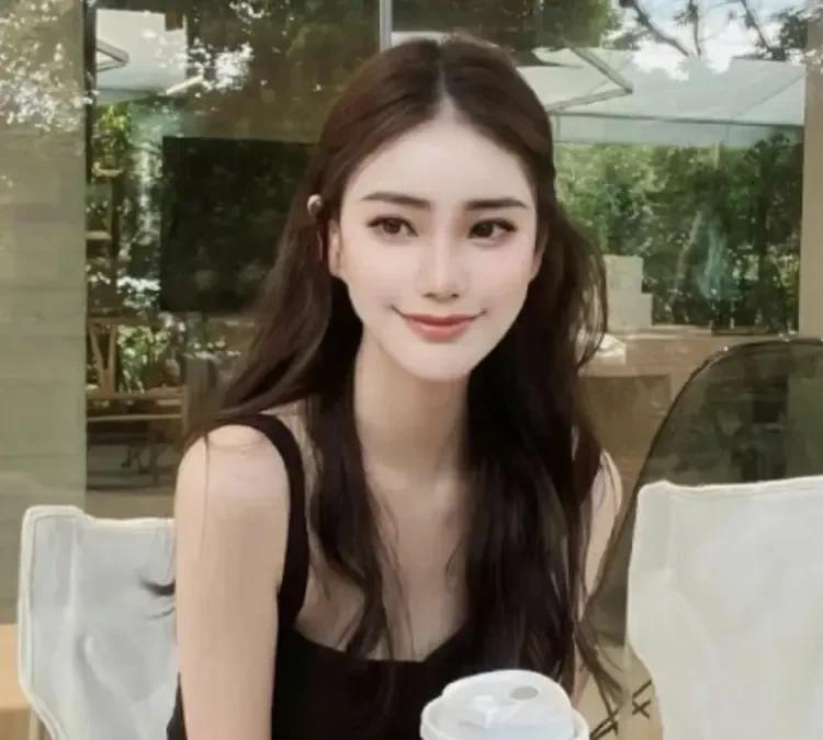 筱梅说那天杨阿姨不干了，也是因为他年龄大了，然后要退缩了。不会是我把她辞退的！我