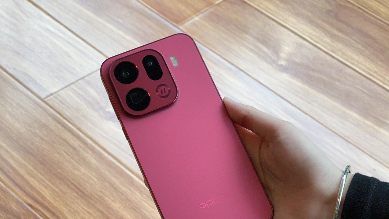 安卓系统终于有人把“承诺”当真了，十二月的ColorOS更新有点狠