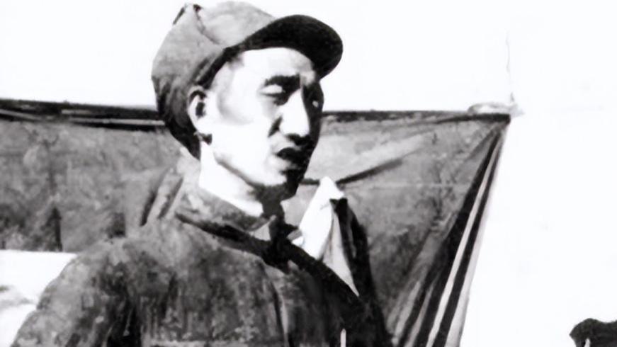 他是军中进步最快的人，从战士升到军首长仅用3年，后成开国上将