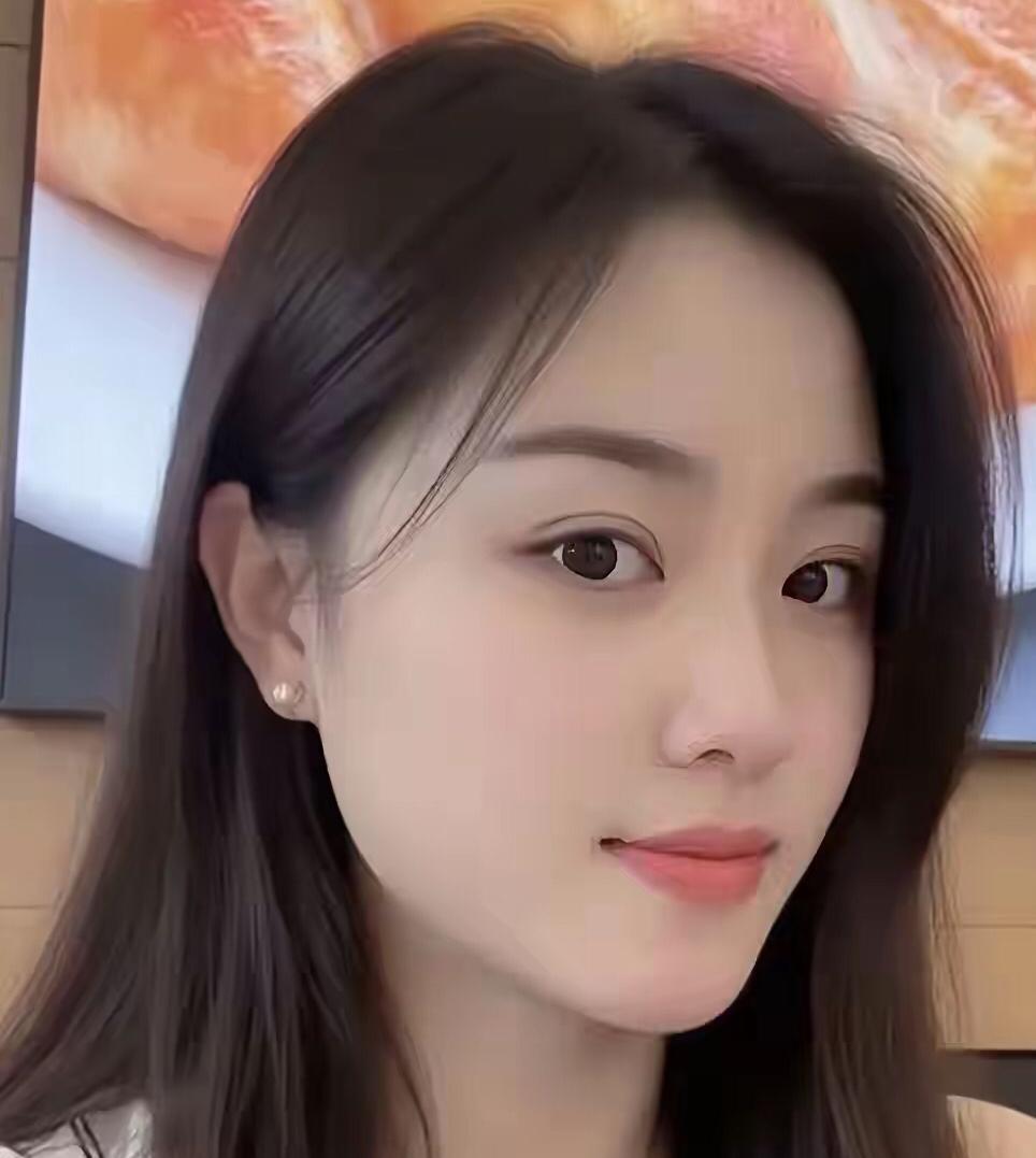 中国正步入“超单身时代”，单身人口规模逼近3亿，与美国总人口相当。25 - 29