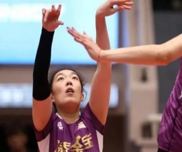 随笔。
   全运会上天津带二个二传好，还是三个。
   个人认为。
  还是带
