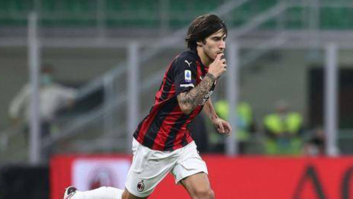 意大利足球名将托纳利面临禁赛 缘何迎来转机？